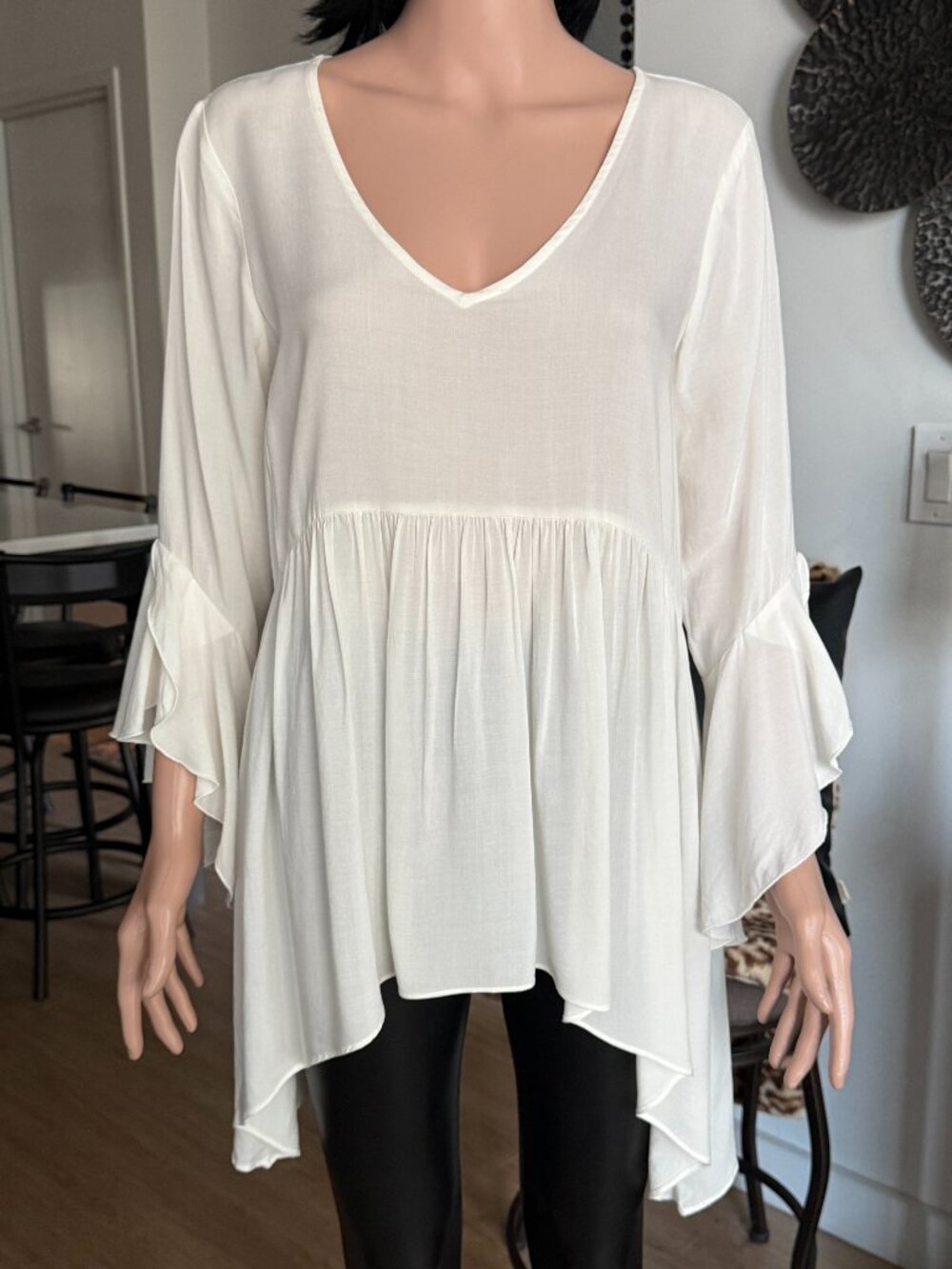 CUPIO Fluid & Flowy Effortless Throw-on Top | Rock n' Roll Boho Vibe | M | NWT